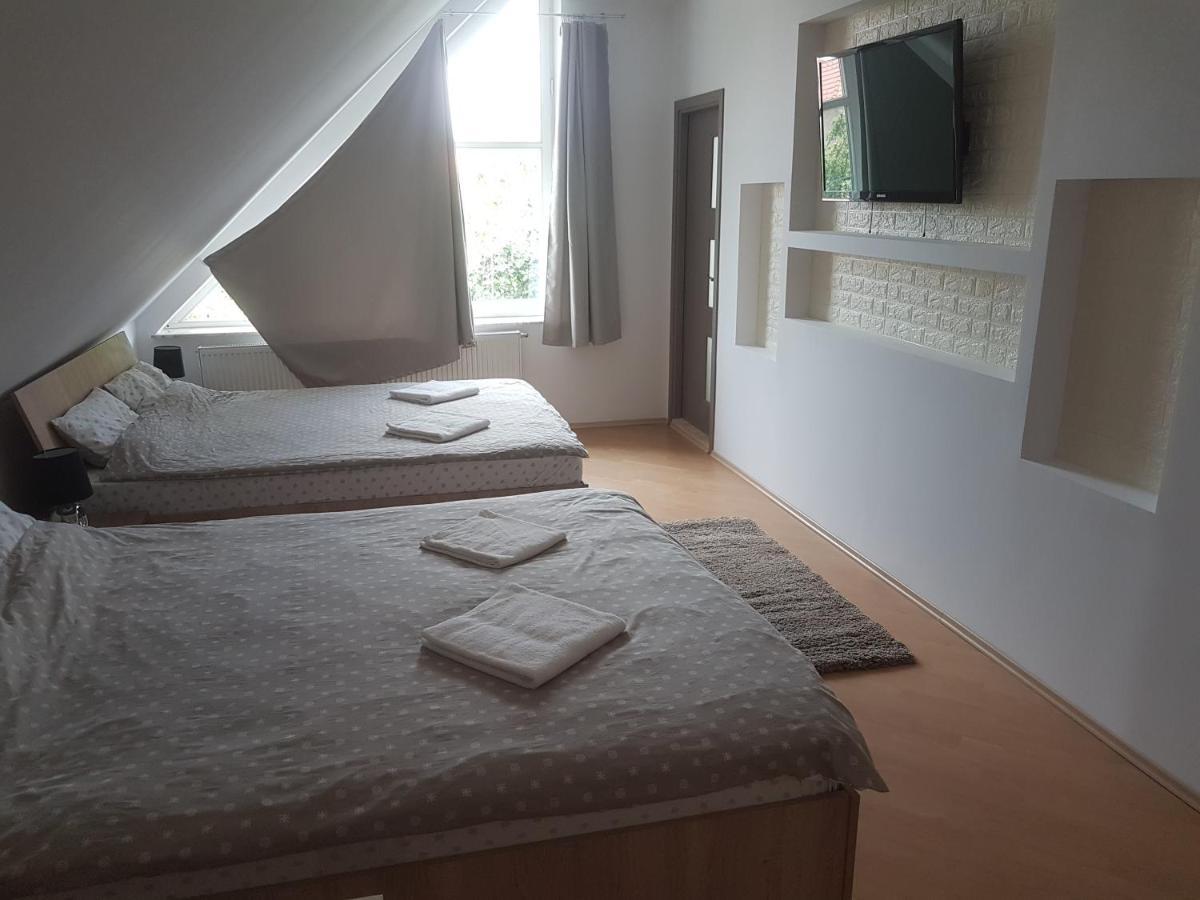 Lara Guest House Sfântu-Gheorghe Exteriér fotografie
